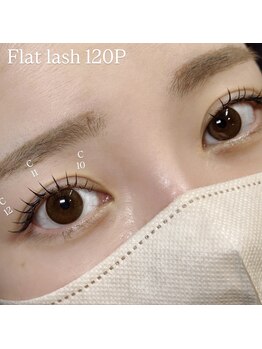 エイティスト(8ist)/フラットラッシュ[新宿/新宿駅]