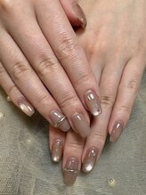 サロン カレア(Salon Kalea)/ベージュ水ぽいホロネイル