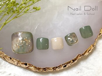 ネイルドール(Nail Doll)/フット 大人カーキ