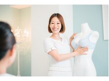 美人バスト 福岡店/お下着の付け方を伝授♪