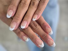 ネイルミショウ(Nail MiShow)の雰囲気(10色から選べるベースカラー付きフレンチ♪とても上品な仕上がり)