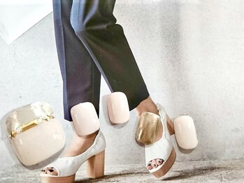 アース コアフュールボーテ 新潟中野山店 (EARTH Coiffure beaute')/大人女子なミラーフットネイル