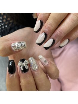 moon &nbsp;nail