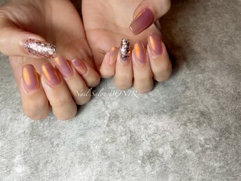 ボニール(BONIR)/オーロララメネイル