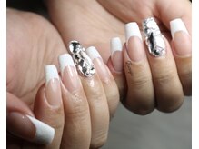 ラグジュ(LUXUJU)/５. フレンチネイル-4-