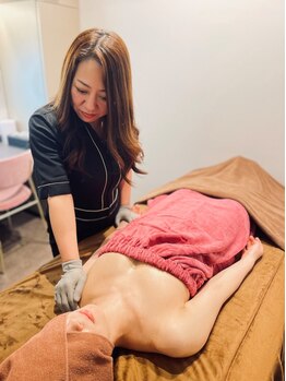 ロココ バイ セルノート 銀座店(Rococo by cellnote.)の写真/【都度払い可能で通いやすい◎】高技術の凄腕セラピストとこだわりのマシンでバストのお悩みを解決◎