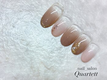 【ベージュ×ミラーライン】