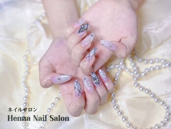 ヘンナコンス(Henna Kongs)/大人っぽいカラーで気分アップ。