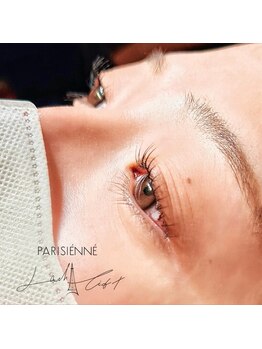 エイティスト(8ist)/パリジェンヌ[新宿/新宿駅]