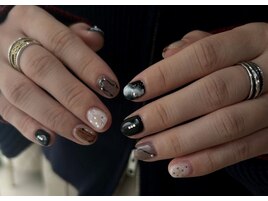 deep nuance °：’。”...