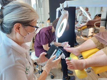 爪切り屋 足楽/【スクール／大学の先生も】