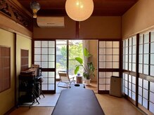 福岡いちふつうの整体院/【4】施術室の風景