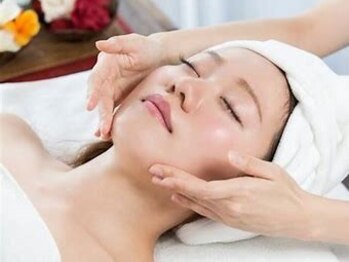 ラナ(LANA)の写真/小顔に特化!韓国で話題の【レモンボトル】導入サロン◎金沢で希少な施術を当店でご体感いただけます!