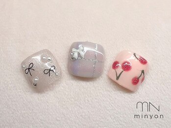 ミニョン(Minyon)/FOOT　親指アート