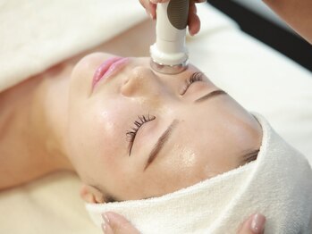 エイプリル/プラズマシャワー美容液導入