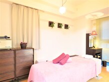 銀座スッキリ整体サロン/明るく広い施術室で極上のいやし