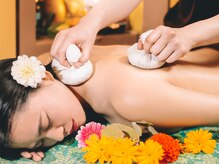 ナチュラルハーブス 灯り 淡路(Natural Herbs AKARI)/首肩の芯までハーブで温める