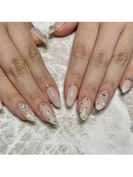 ビビ(VIVI)/ドットネイル