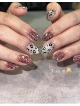 クオルーチェ(CuoLuce)/[ハンド]デザインネイル