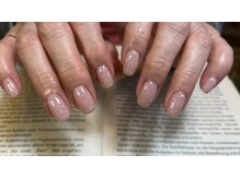 シンリーネイル(sinly nail.)/スキンカラーに雪パラパラ