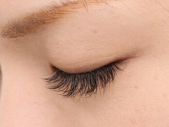 ムートン(mouton)/まつ毛エクステ140本