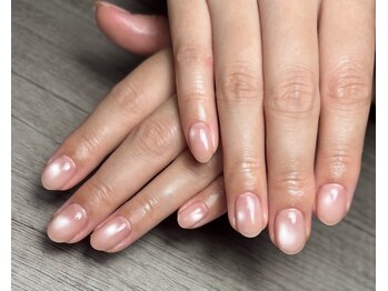 コンサート(Concert)/透け感コーラルマグネットネイル