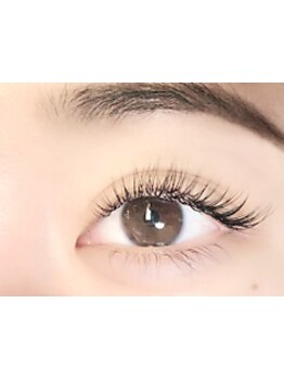 ボリュームのある目元にしたい