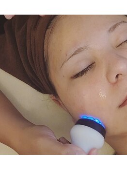 アンドモア(and MORE)/イオン導入の約２０倍の浸透力！