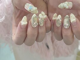 girlyネイル/パーツ付け放題