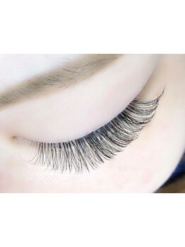 ボリュームのある目元にしたい