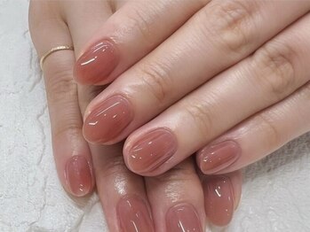 シエル(Ciel)の写真/シンプルながらこだわりが光る上品なワンカラーで,オフィスネイルにも♪綺麗なフォルムで高い満足度◎