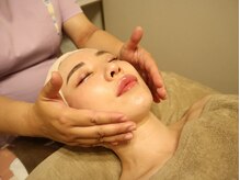 シェノンボーテ(chainon beaute)/小顔＆美肌ケア40代