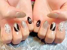 大人モードな黒ネイル【定額】