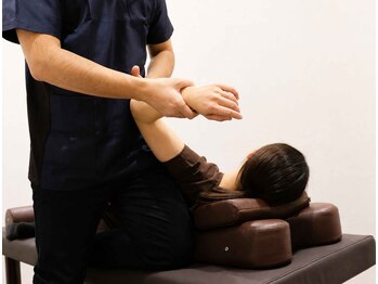 伊勢崎宮子鍼灸院 接骨院の写真/ダル重な首肩の慢性疲労にも★AI姿勢診断で歪みを細分化&数値化×的確な技術で、最短かつ最大効果を実現!