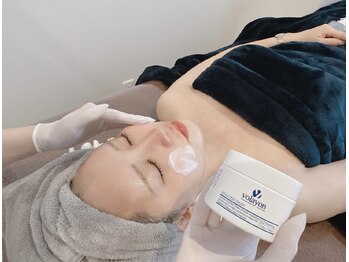 ベルーナビューティ 西新宿(Beluna beauty)/