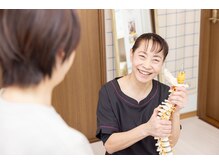 カイロサロン アイリスの雰囲気（肩こり・腰痛・女性特有のお悩みなど遠慮なくご相談ください）
