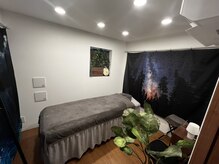 MOTの雰囲気（完全個室のリラックスできる空間。）