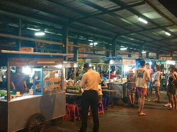 アジアンリラクゼーション ヴィラ 大橋店(asian relaxation villa)/バリ島サヌールナイトマーケット