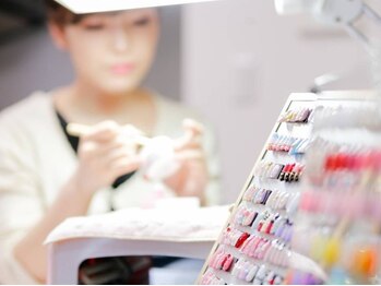 ミスネイル 沖縄コザ店(Ms.naiL)の写真/【全メニュー★アートやり放題が魅力的♪】さりげないアートから流行りのニュアンスネイルお任せください♪