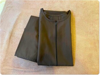 カイラス鍼灸院/施術着