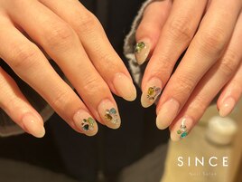 ビジューネイル(彩陽)