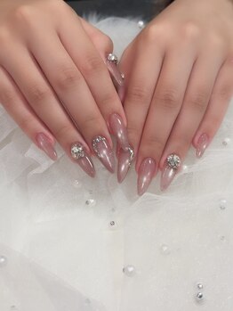 ワイプラス(Y + plus)の写真/大人気のマグネットでうるうるちゅるんな指先に★