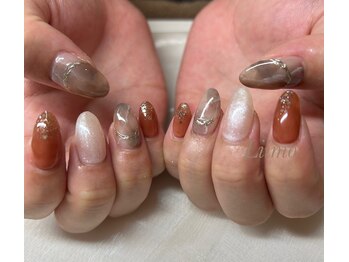 リーモ(Liimo)/マーブル 秋ネイル