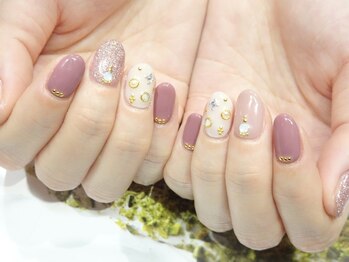 キャミ ネイル(CAMMY NAIL)/上品ネイル