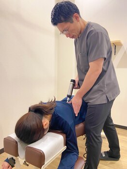 整骨スタジオ 高輪泉岳寺駅前(SEIKOTSU STUDIO)の写真/ほねつぎの伝統技術で身体の歪みを整え、お悩みを根本から改善！慢性的な腰痛でお悩みの方にも◎