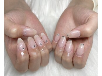 フィー(fee)/上品ネイル