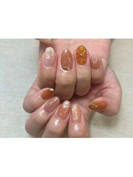 手描きアートが得意なサロン