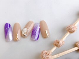 綺麗めニュアンスネイル