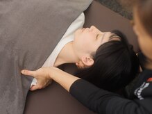 整体で歪みを整えて戻りにくい身体。肩こり・腰痛のない身体へ