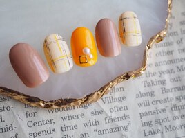 定額Design7000円(+税)